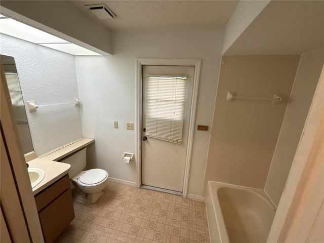 21264 HAWTHORNE AVENUE, Port Charlotte, FL 33954