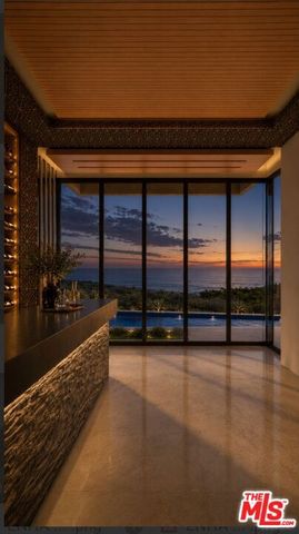 1 Murphy Way, Malibu, CA 90265