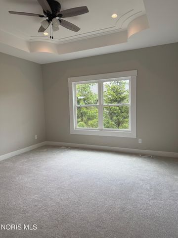 2226 Gunn Road, Holland, OH 43528