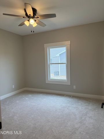 2226 Gunn Road, Holland, OH 43528