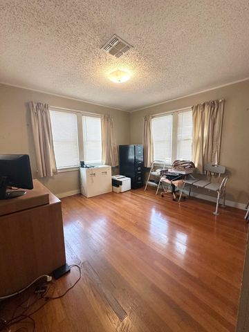 1300 Honduras Street, Houma, LA 70360