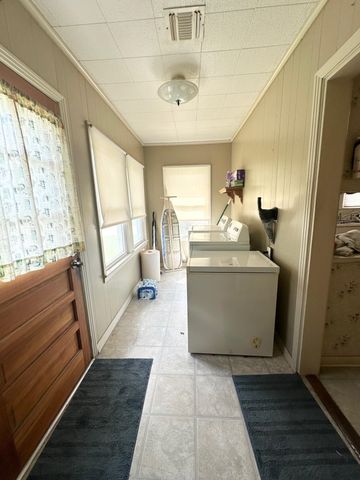 1300 Honduras Street, Houma, LA 70360