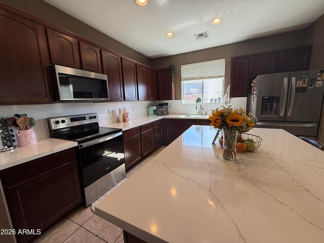 2404 S 238TH Lane, Buckeye, AZ 85326