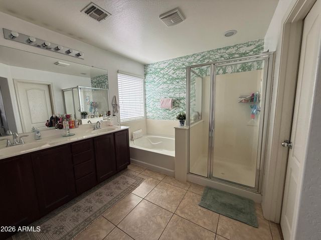 2404 S 238TH Lane, Buckeye, AZ 85326