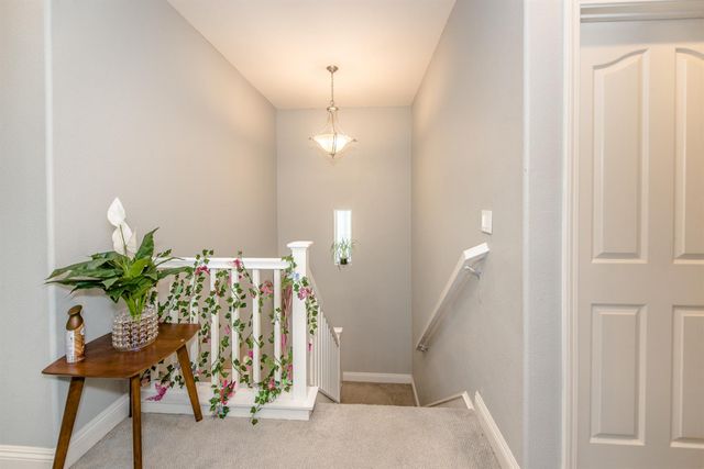 2373 Donner Pass Ave, Sacramento, CA 95835