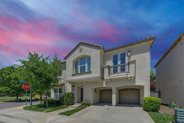 2373 Donner Pass Ave, Sacramento, CA 95835