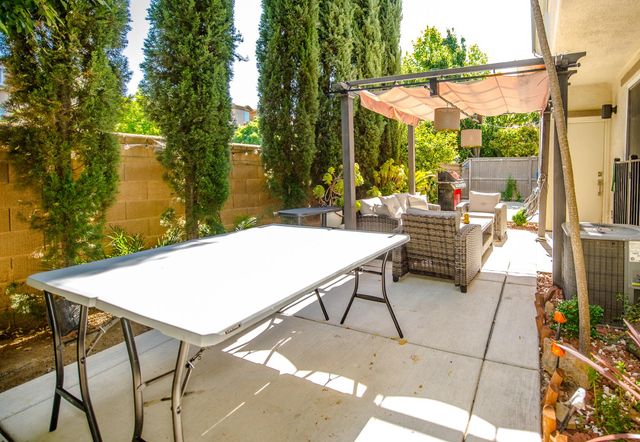 2373 Donner Pass Ave, Sacramento, CA 95835