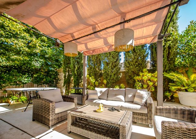 2373 Donner Pass Ave, Sacramento, CA 95835