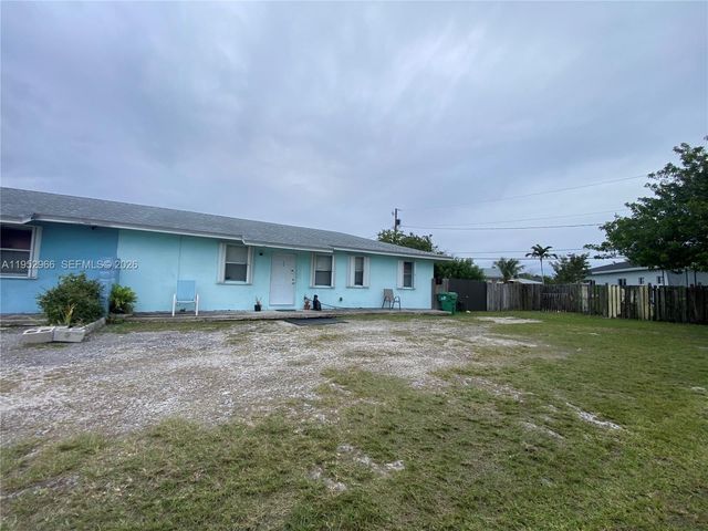 11545 SW 224th St B, Miami, FL 33170