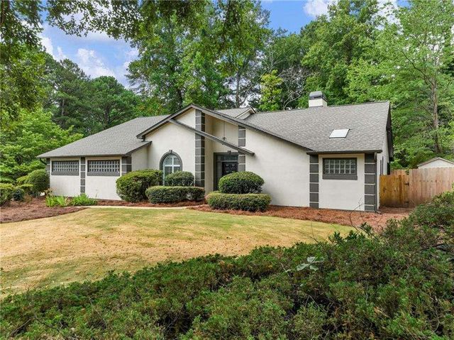 5195 FOREST RUN Trace, Alpharetta, GA 30022