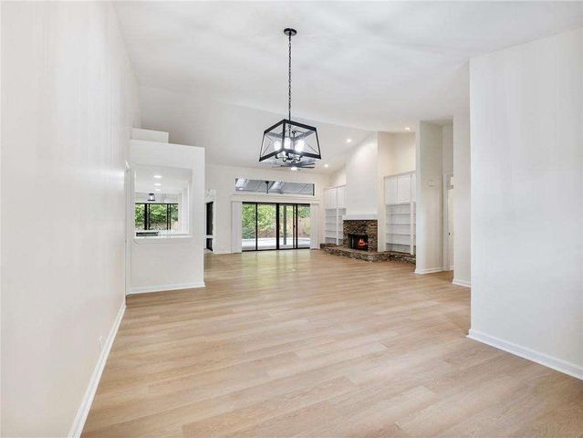 5195 FOREST RUN Trace, Alpharetta, GA 30022