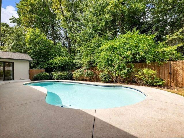 5195 FOREST RUN Trace, Alpharetta, GA 30022