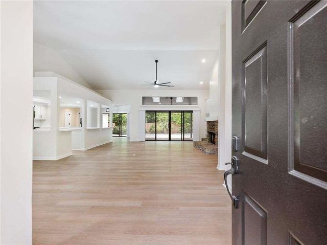 5195 FOREST RUN Trace, Alpharetta, GA 30022