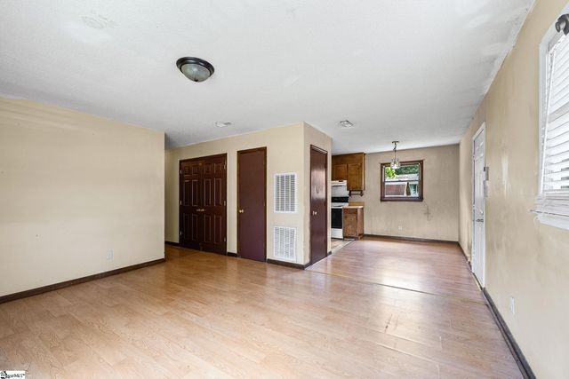 1033 Southfield Street, Inman, SC 29349