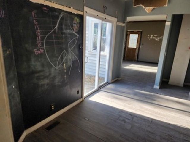 217 S Vanburen Street, Bay City, MI 48708