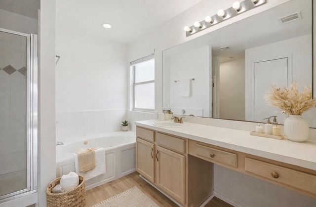 1611 Sunnycrest CIR, New Braunfels, TX 78130