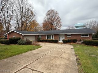 10719 Johnnycake Ridge Road, Painesville, OH 44077