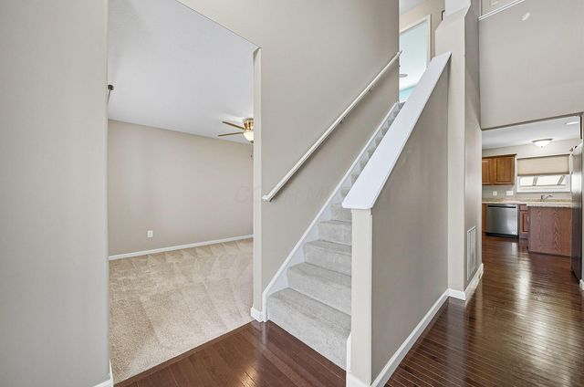 162 Spring Flower Way, Etna, OH 43062