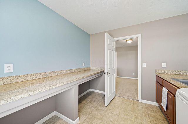 162 Spring Flower Way, Etna, OH 43062