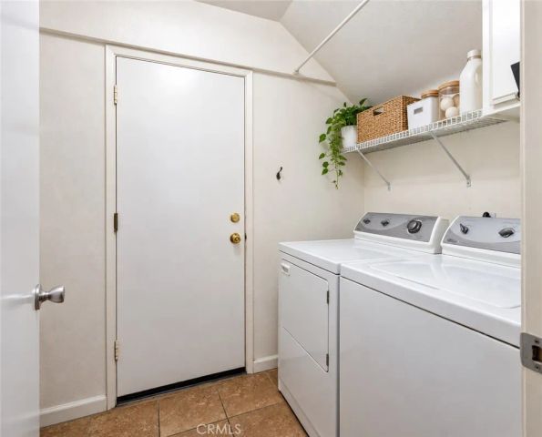 112 Eisenhower, Placentia, CA 92870