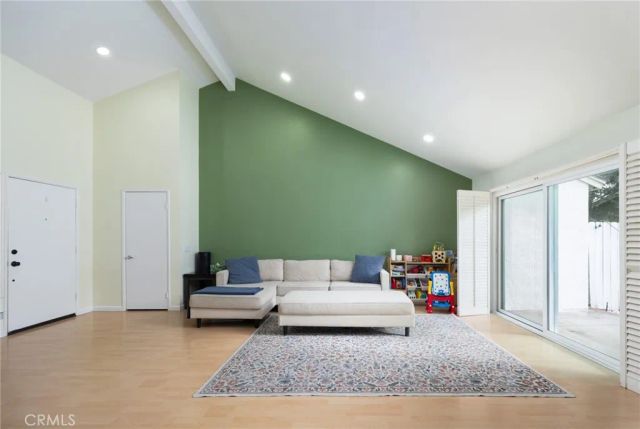 112 Eisenhower, Placentia, CA 92870