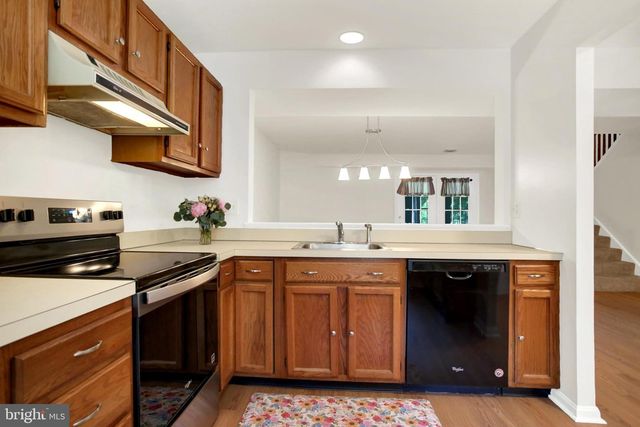 1807 WEXFORD RD, Palmyra, PA 17078