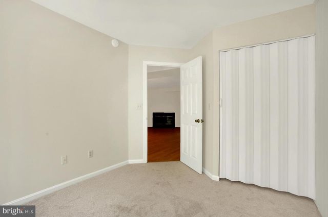 1807 WEXFORD RD, Palmyra, PA 17078