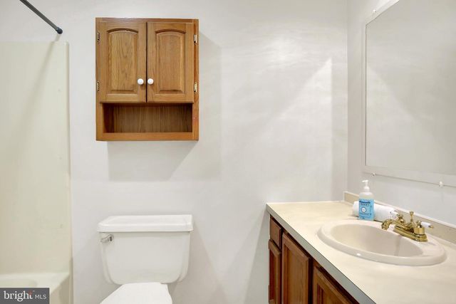 1807 WEXFORD RD, Palmyra, PA 17078