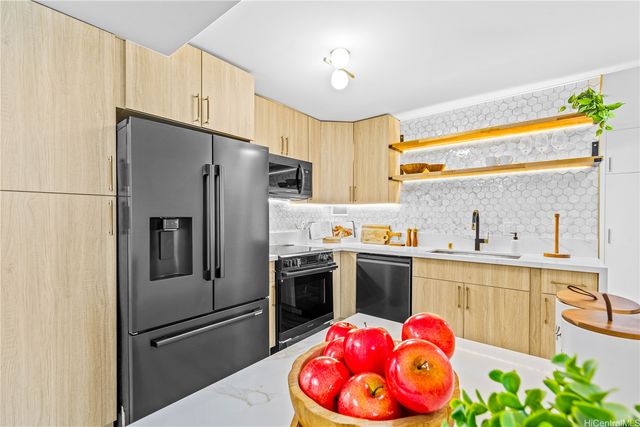 1717 Ala Wai Boulevard 607, Honolulu, HI 96815