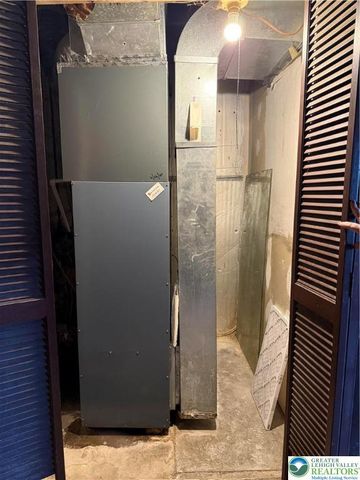 702 West Locker Street, Nazareth Boro, PA 18064