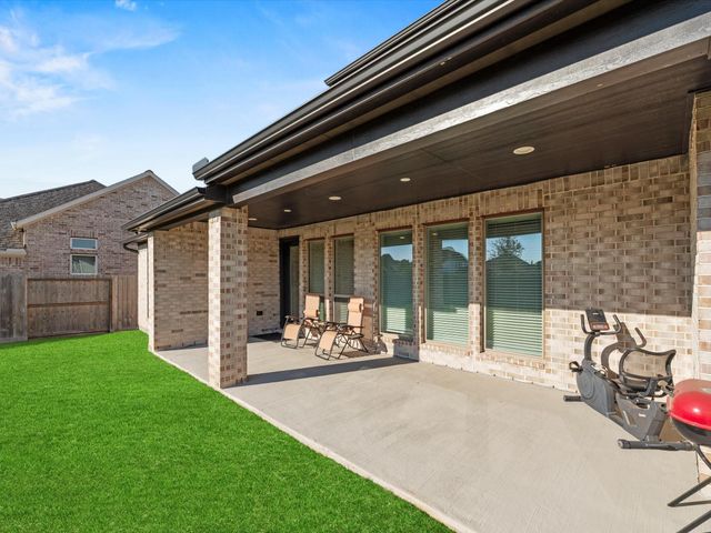 30703 Chamomile Bend, Fulshear, TX 77423