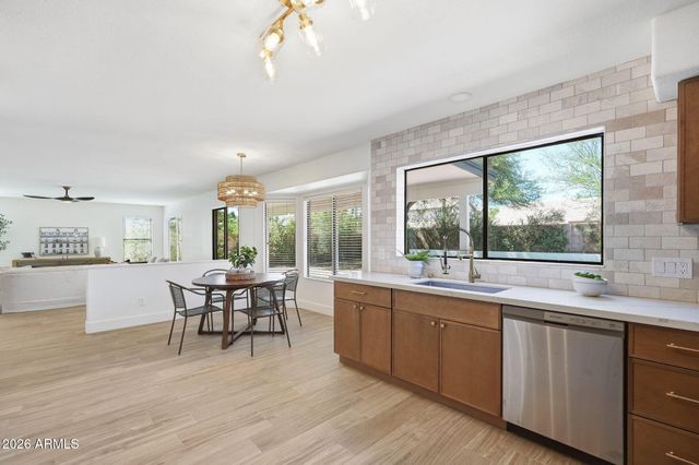 4344 E MEADOW Drive, Phoenix, AZ 85032