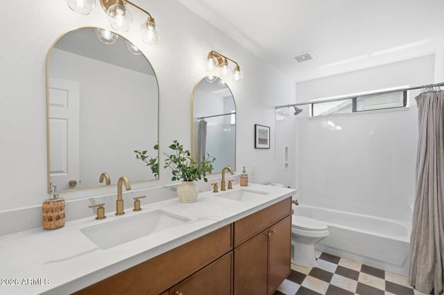 4344 E MEADOW Drive, Phoenix, AZ 85032