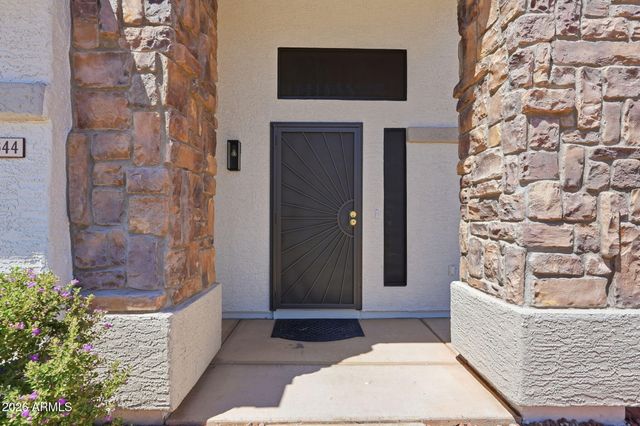 4344 E MEADOW Drive, Phoenix, AZ 85032
