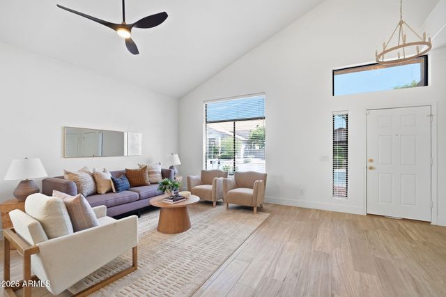 4344 E MEADOW Drive, Phoenix, AZ 85032
