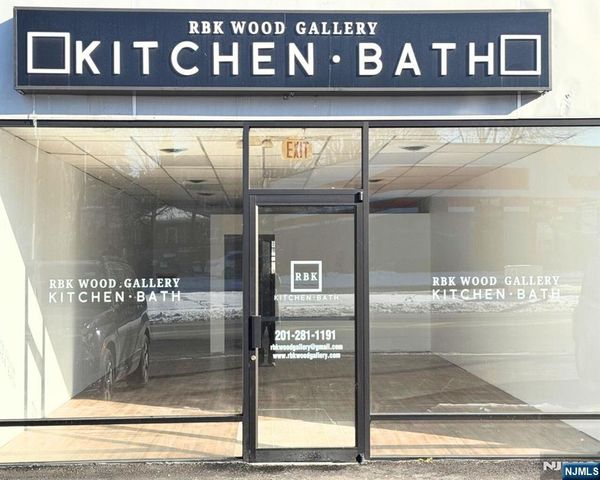 53 Kinderkamack Road, Westwood, NJ 07675