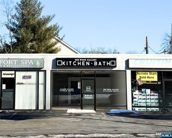 53 Kinderkamack Road, Westwood, NJ 07675