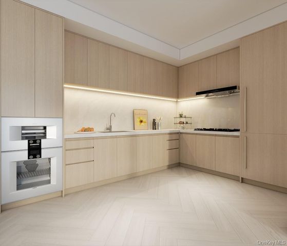 133-25 37 Avenue 12B, Flushing, NY 11354