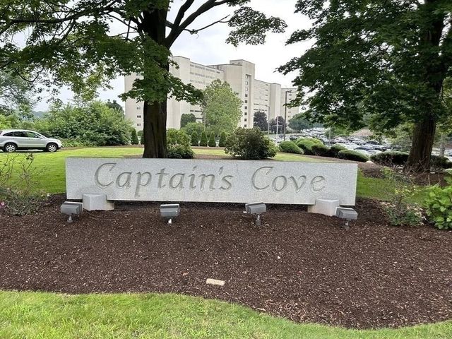 200 Cove Way 720, Quincy, MA 02169