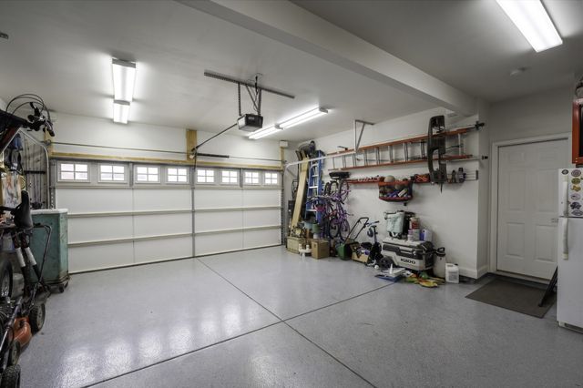 806 Chalkstone Ln, Mount Juliet, TN 37122