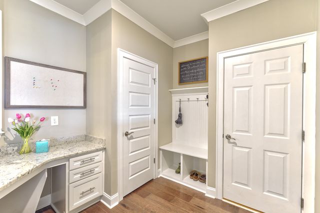 806 Chalkstone Ln, Mount Juliet, TN 37122