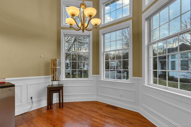 2 Bethpage Court, Cortlandt Manor, NY 10567