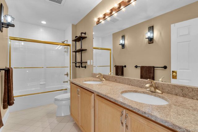 2 Bethpage Court, Cortlandt Manor, NY 10567