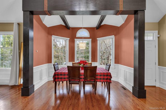 2 Bethpage Court, Cortlandt Manor, NY 10567