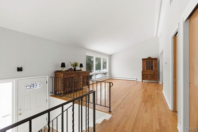 300 Greenwood Road, Dewitt, NY 13214