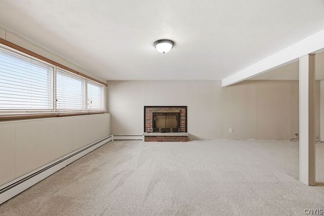 300 Greenwood Road, Dewitt, NY 13214