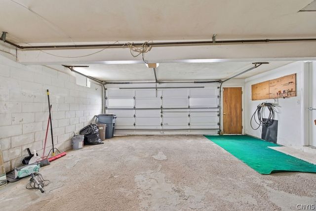 300 Greenwood Road, Dewitt, NY 13214