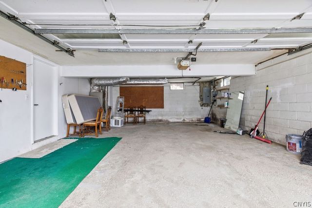 300 Greenwood Road, Dewitt, NY 13214