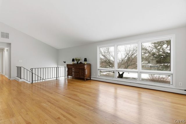 300 Greenwood Road, Dewitt, NY 13214