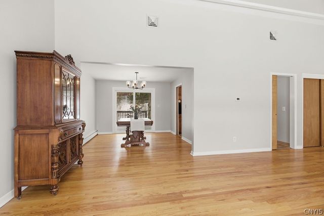 300 Greenwood Road, Dewitt, NY 13214